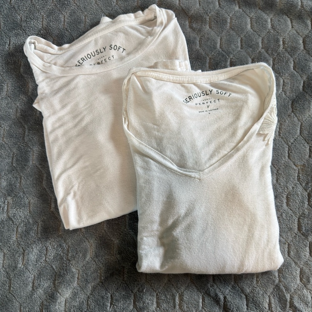 Aeropostale Long Sleeve Lot Size Small
